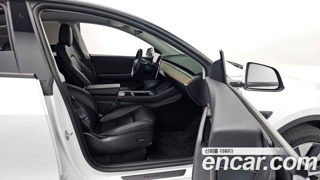 Tesla модель Y Long Range AWD, 2022 11