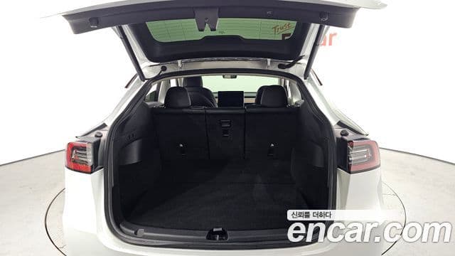 Tesla модель Y Long Range AWD, 2022 20