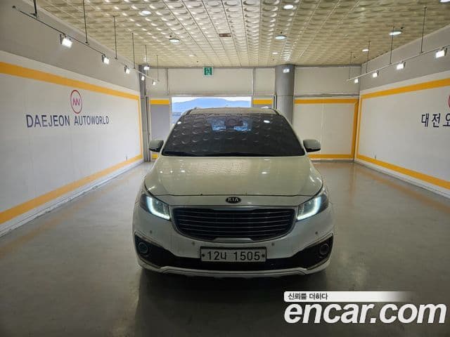 Kia All New Carnival Luxury, 2018 1