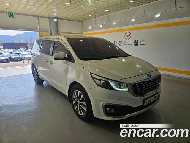 Kia All New Carnival Luxury, 2018 6