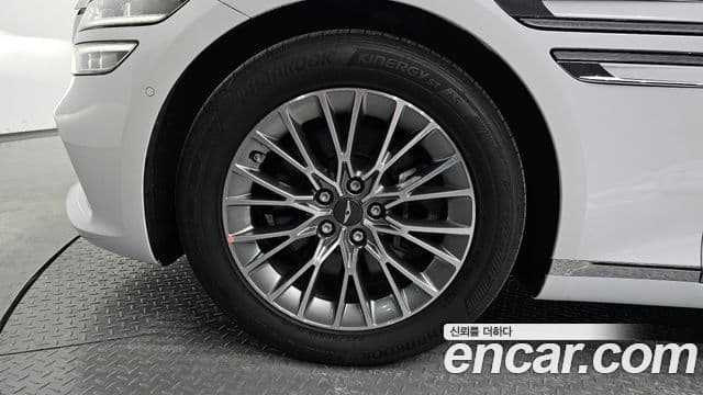 Genesis G80 (RG3) бензин 2.5 турбо 2WD, 2022 все фото