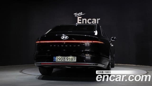Hyundai Grandeur гибрид (GN7) Exclusive, 2023 4