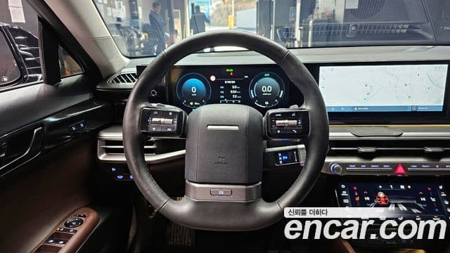 Hyundai Grandeur гибрид (GN7) Exclusive, 2023 14