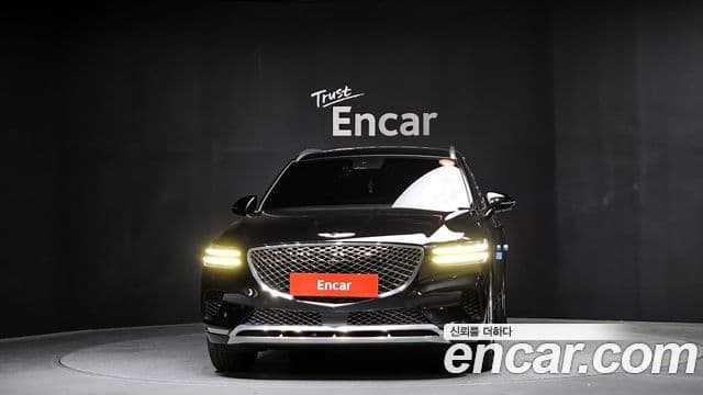 Genesis GV70, 2021 3