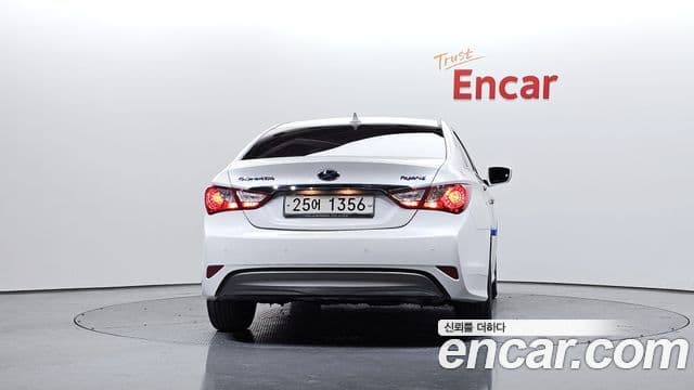 Hyundai Sonata гибрид Smart, 2014 4