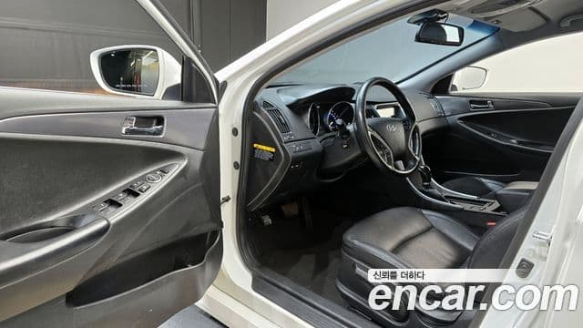 Hyundai Sonata гибрид Smart, 2014 11