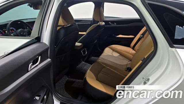 Kia K5 3세대 Prestige, 2021 11