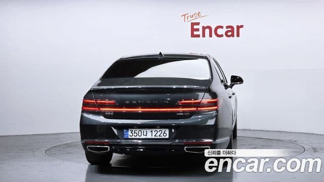 Genesis G90 Premium Luxury, 2019 4