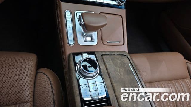 Genesis G90 Premium Luxury, 2019 9