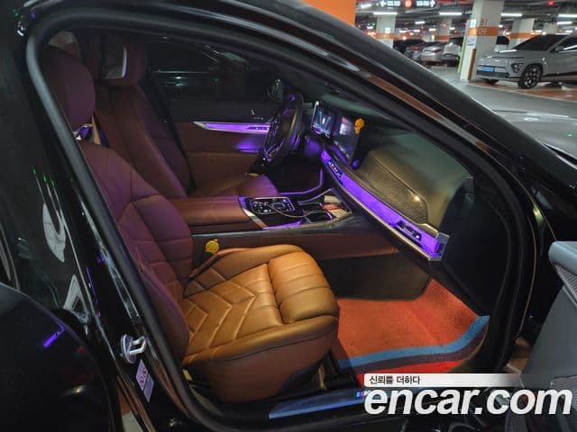 BMW 7시리즈 (G70) 740i xDrive M Sport, 2024 6