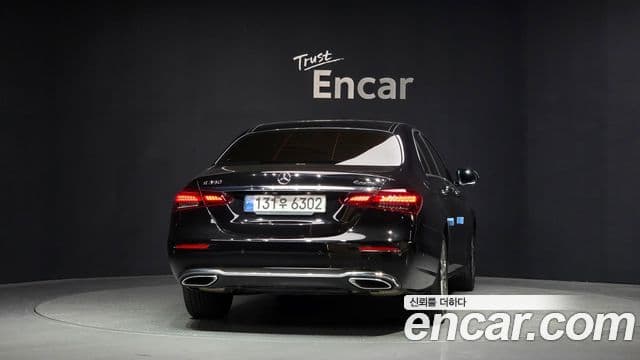 Mercedes-Benz E-класс W213 Avantgarde, 2022 4