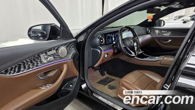 Mercedes-Benz E-класс W213 Avantgarde, 2022 10