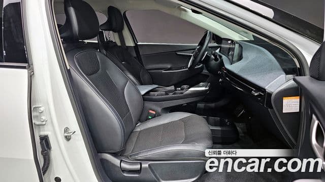 Kia EV6 Air, 2024 11