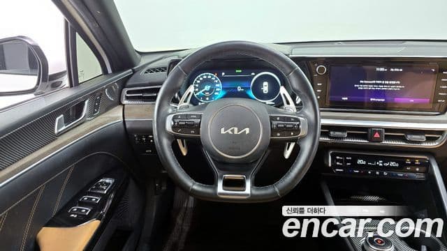 Kia K5 3세대 Signature, 2022 13