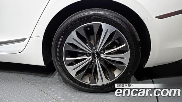 Kia K8 Signature, 2022 все фото