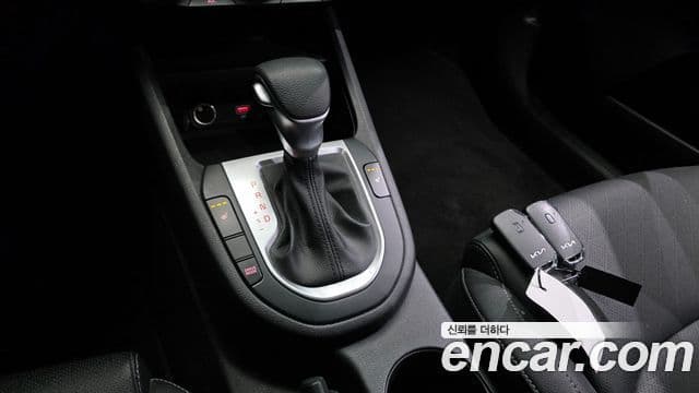 Kia The / новый New K3 2세대 Trendy, 2024 9