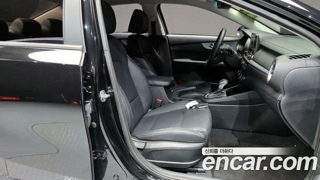 Kia The / новый New K3 2세대 Trendy, 2024 11