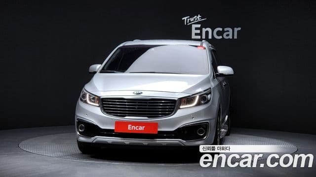 Kia All New Carnival Noblesse, 2015 3
