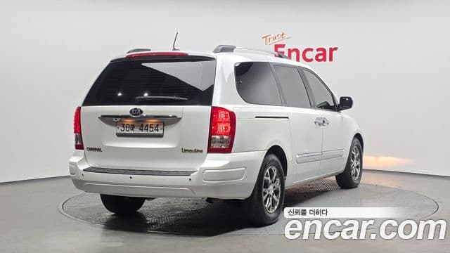 Kia Carnival R President, 2014 2