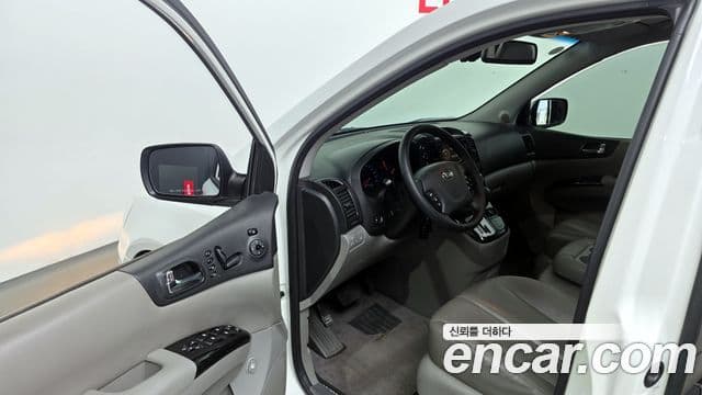 Kia Carnival R President, 2014 10