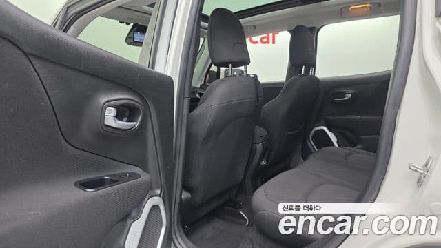 Jeep Renegade 2.4 Longitude high, 2018 18