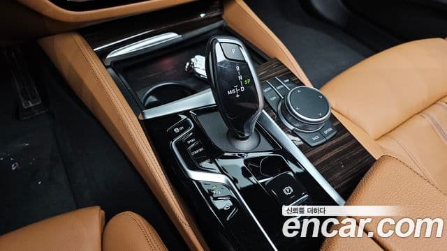 BMW 5시리즈 (G30) 520i M Sport, 2021 9