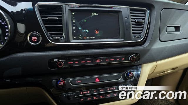 Kia All New Carnival Noblesse, 2016 15