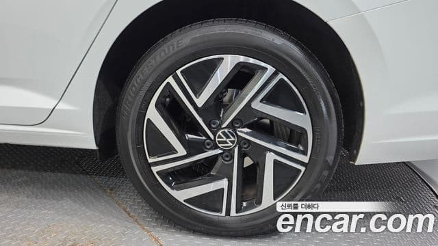 Volkswagen Jetta 7세대 Prestige, 2023 все фото