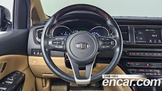 Kia The / новый New Carnival President, 2020 16