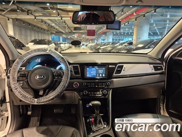 Kia Niro Prestige, 2019 7