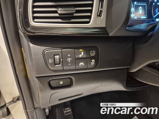 Kia Niro Prestige, 2019 15