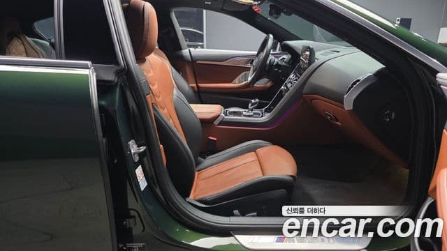 BMW 8시리즈 (G15) M850i xDrive Gran Coupe, 2022 10