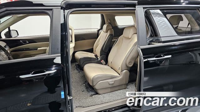 Kia Carnival 4세대 Prestige, 2022 11