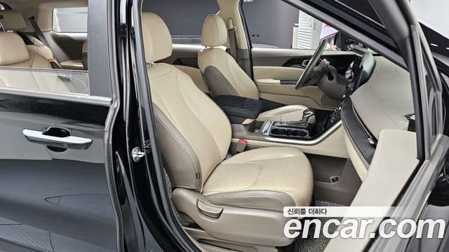 Kia Carnival 4세대 Prestige, 2022 12