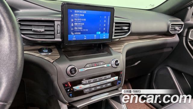 Ford Explorer 6세대 2.3 Limited 4WD, 2020 14