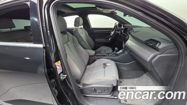 Audi Q3 (F3) 35 TDI Premium Sportback, 2022 10