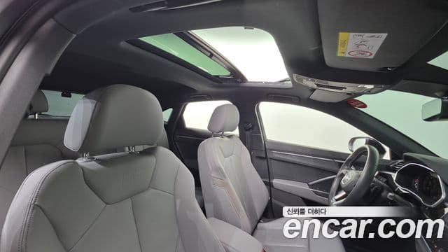 Audi Q3 (F3) 35 TDI Premium Sportback, 2022 11