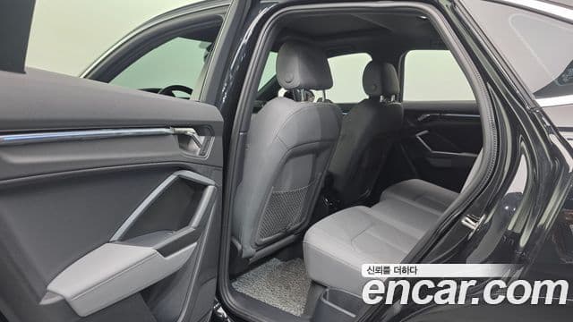 Audi Q3 (F3) 35 TDI Premium Sportback, 2022 18