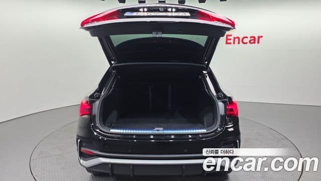 Audi Q3 (F3) 35 TDI Premium Sportback, 2022 20