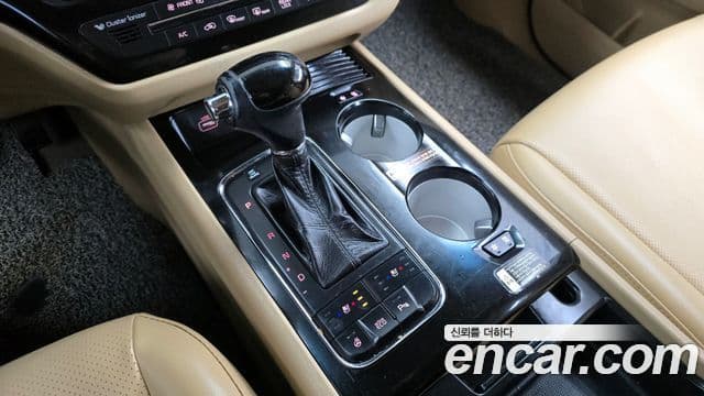 Kia All New Carnival Prestige, 2016 9