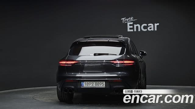 Porsche Macan 95B, 2023 4