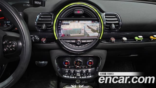 Mini Cooper 클럽맨 2세대, 2020 14