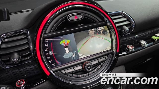 Mini Cooper 클럽맨 2세대, 2020 19