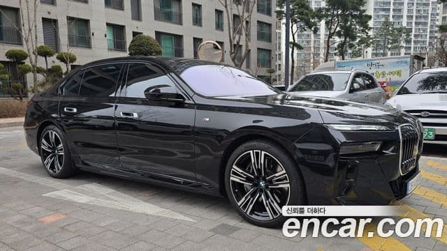 BMW 7시리즈 (G70) 750e xDrive M Sport, 2024 3