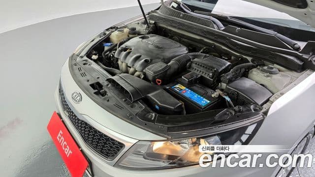 Kia K5 Prestige, 2011 6