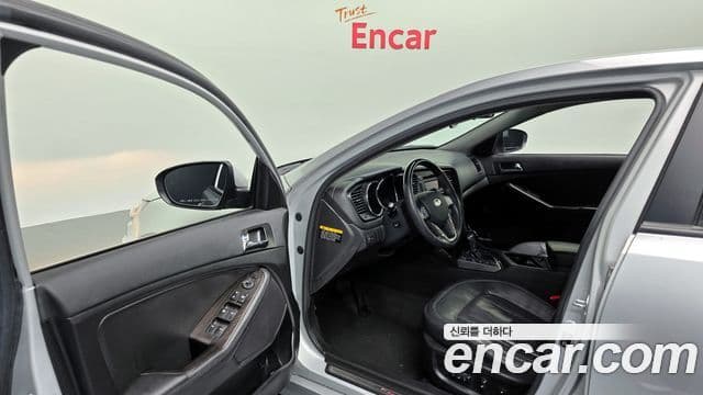 Kia K5 Prestige, 2011 11