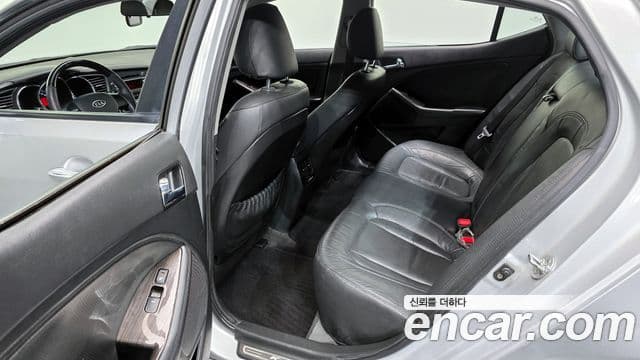 Kia K5 Prestige, 2011 13