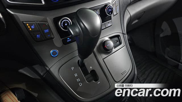 Hyundai The / новый New Grand Starex Modern, 2019 9