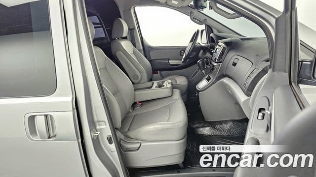 Hyundai The / новый New Grand Starex Smart, 2019 11