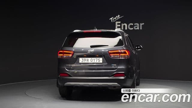 Kia All New Sorento Prestige, 2016 4